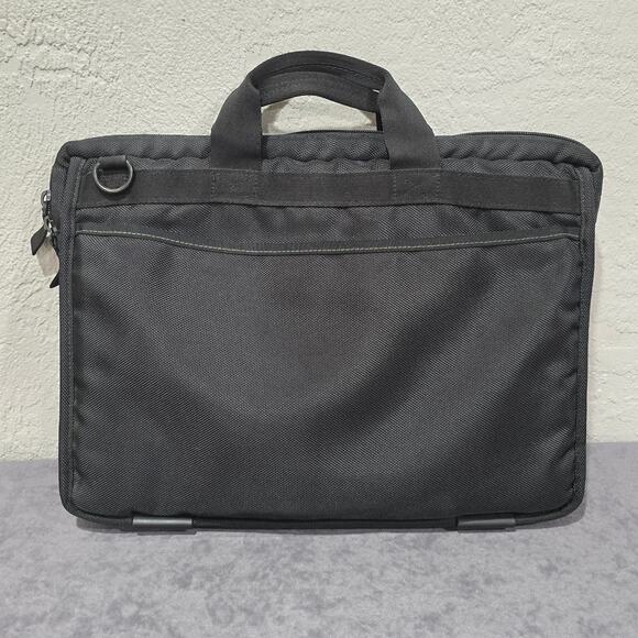 Targus Multi Purpose Black Work & Laptop Padded Messenger Travel Computer Bag - Picture 12 of 13